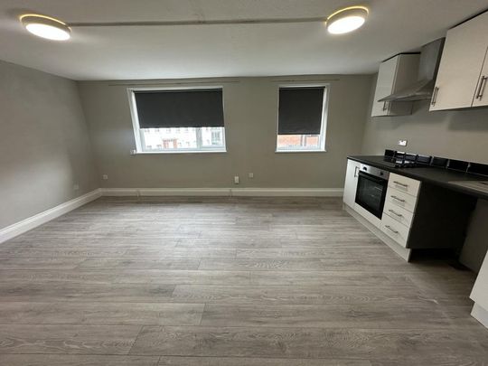 1 bedroom flat to rent - Photo 1