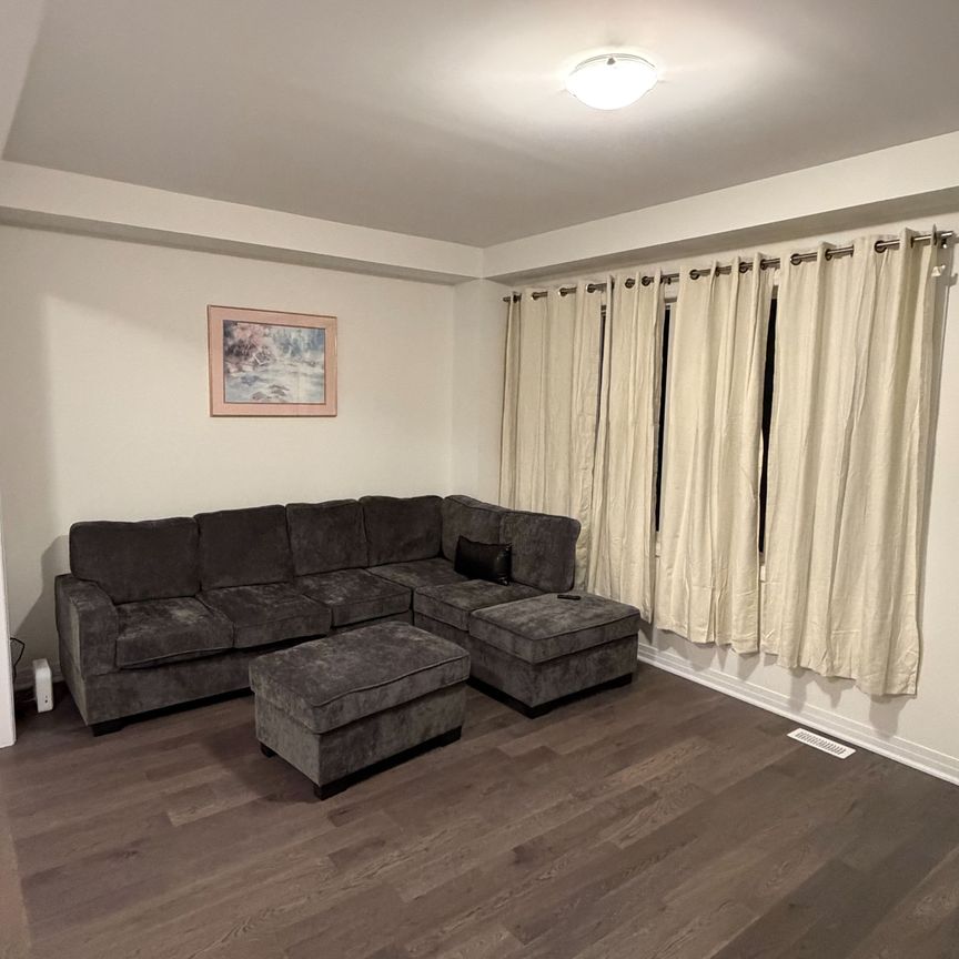 For Lease - 141 Gillespie Drive, Brantford, Ontario - Photo 1