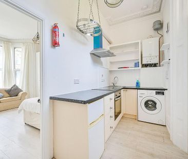 Studio to rent - Photo 4