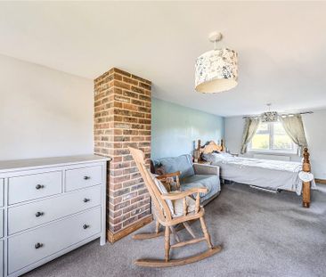3 bedroom detached house to rent - Photo 2