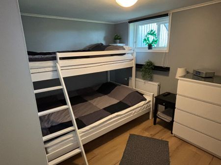 Lars Olssons väg, Uddevalla - Photo 3