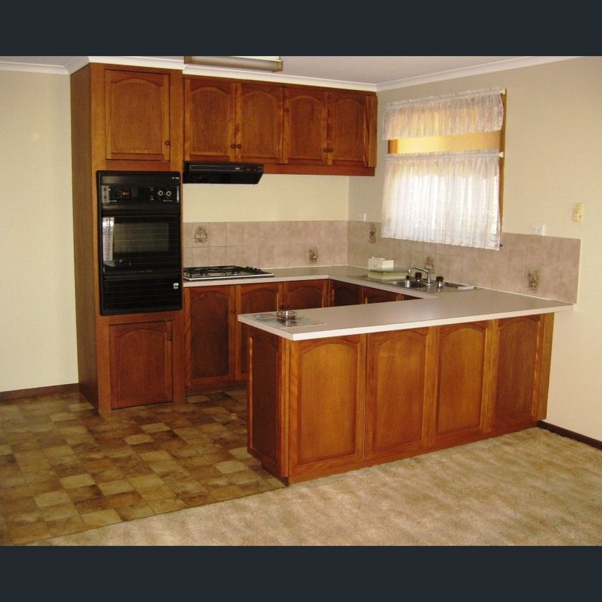 1/34 McIvor Road, Bendigo, Vic 3550 - Photo 1