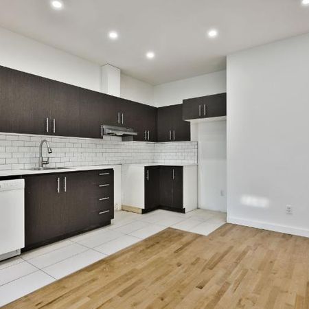 2 CH - 1 SDB - Montréal - $1,900 /mo - Photo 3