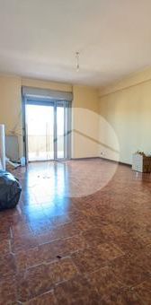 Trilocale in affitto - Photo 1