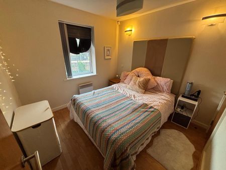2 Bed Flat, The Junxion, LS5 - Photo 3