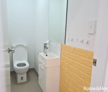 TWO BEDROOM GRANNY FLAT FOR LEASE IN MINTO! - Photo 3