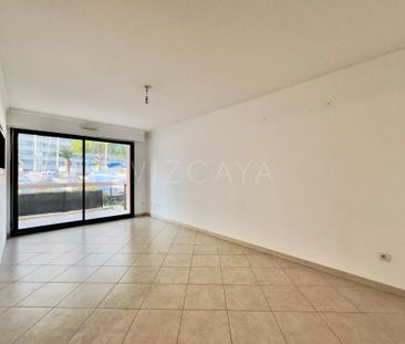 Location Appartement 2 pièces 43m² VILLENEUVE LOUBET 06270 - Photo 2