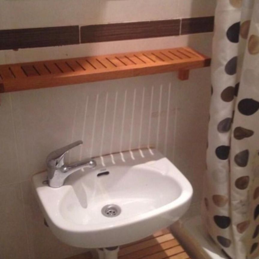 Apartamento de alquiler en Sol - Photo 1