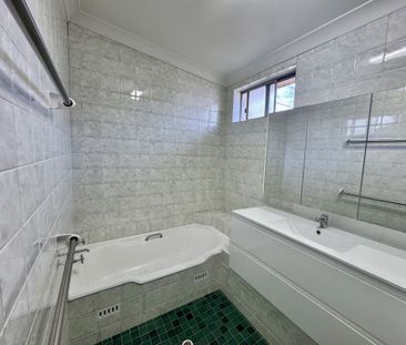 Inner-City Living - Photo 4