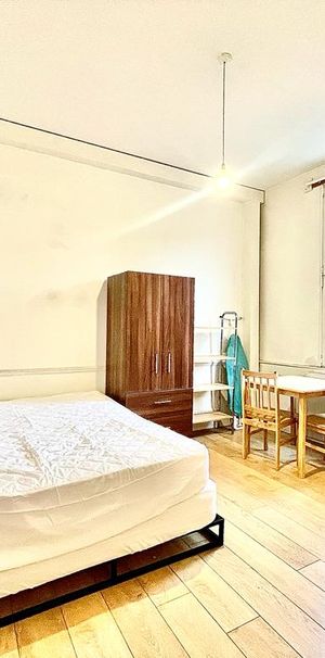 Holloway Road, Islington, London, N7 - Photo 1