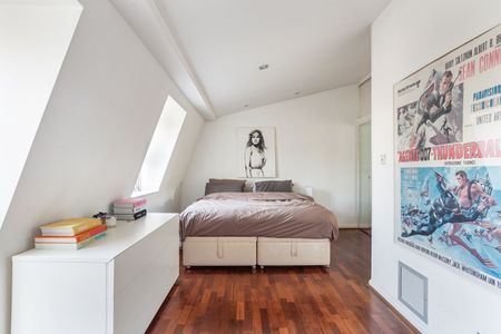 2 Bed Flat, Ennismore Gardens, SW7 - Photo 3