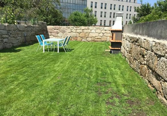 Rua Cónego Ferreira Pinto, Porto, Braga 4050-256 - Photo 1