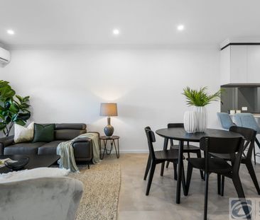 Designer apartment in excellent location! - Photo 1