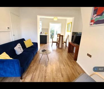 2 bedroom semi-detached house to rent - Photo 1