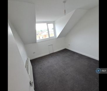 4 bedroom maisonette to rent - Photo 3