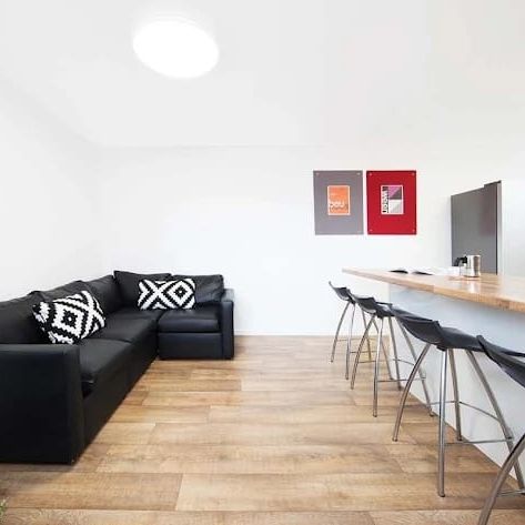 Room in a Shared Flat, Reception, L3 - Photo 1