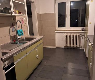 Ab dem 01.01.2025 bieten wir eine geräumige und helle 3-Zimmer-Wohn... - Photo 3