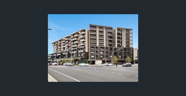 Urban Living with Resort-Style Comfort - Photo 1