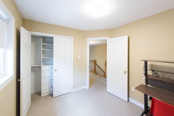 For Lease - 26 Thornbush Court, Richmond Hill, Ontario - Photo 1