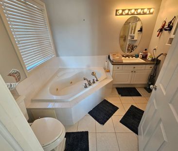 For Lease - 2404 Asima Drive, London South, Ontario - Photo 1