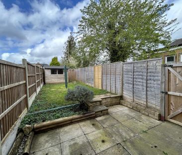 2 bedroom end of terrace house to rent - Photo 6