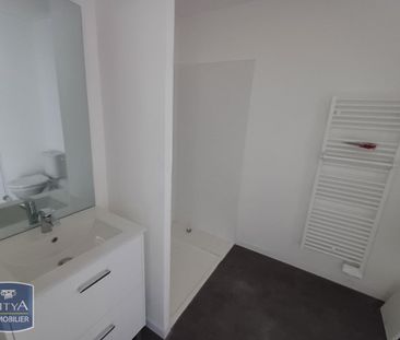 Location Appartement 1 pièce 40m² VALENCIENNES 59300 - Photo 4