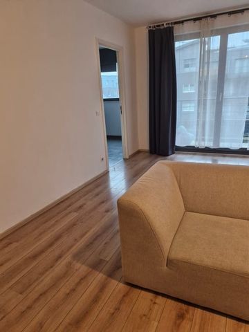 Appartement te huur - Foto 3