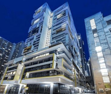 Stylish Inner-City Apartment with Resort-Style Facilities - Photo 2