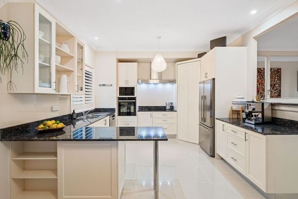 Sunny, Spacious and Serene - Photo 1