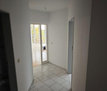 * 2- Zimmer mit Stellplatz in ruhiger Umgebung * sofort verfügbar - Foto 1