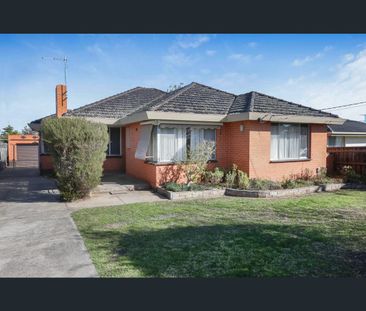 4 Sirdar St, Melton, Vic 3337 - Photo 6