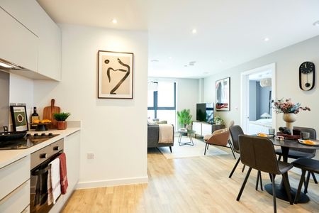 2 bedroom apartment - Photo 4