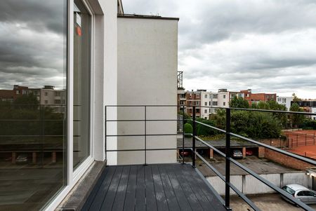 Centraal gelegen drieslaapkamerappartement - Foto 4