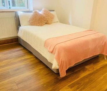 Rectory Road, Southall, UB2 - Photo 2