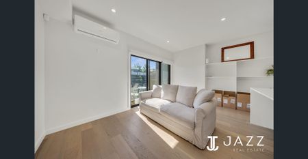 Fresh Start in a Near New Built Unit - 1/130 Grassbird Drive, Point Cook - Photo 3