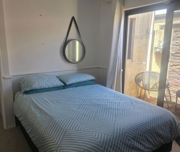 Ellenbrook - Photo 2