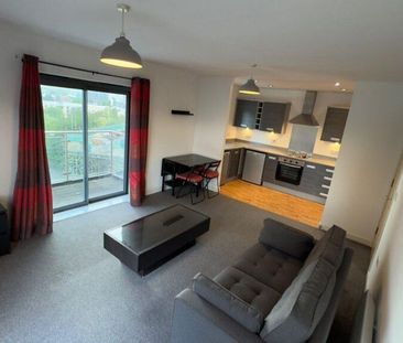 2 bedroom flat to rent - Photo 3