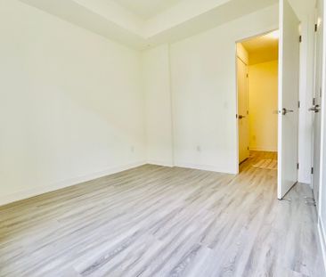 For Lease - 8 Steckley House Lane Unit# 212, Richmond Hill, Ontario - Photo 3