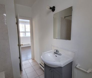 For Lease - 280 River Road Unit# B12, Wasaga Beach, Ontario - Photo 1