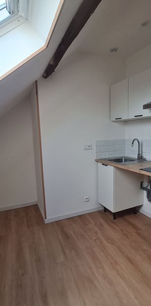 Location Appartement 1 pièce 14m² - Photo 1