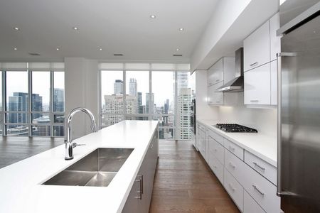 For Lease - 825 Church Street Unit# Ph403, Toronto, Ontario - Photo 3