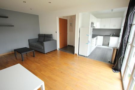 Location Appartement 2 pièces Meublé 39m² LE PLESSIS ROBINSON 92350 - Photo 3