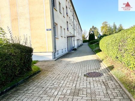 Schicke 3-Raum-Wohnung mit Balkon im Wohngebiet in Geyer!! - Foto 3