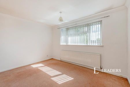 2 bedroom house to rent Wenlock Close, Crawley, RH11 - Photo 5