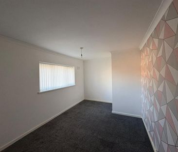 2 bedroom house to rent - Photo 3