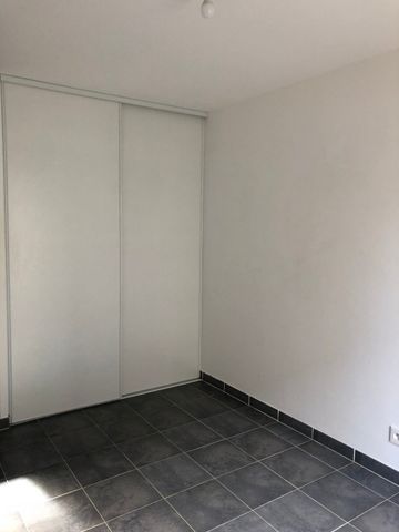 Appartement 3 pièce(s) 2 chambre(s) 63.61 m² - Photo 3