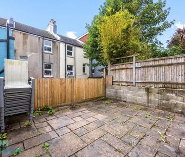 5 bedroom terraced house to rent - Photo 1