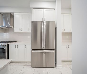 For Lease - 59 Danielle Moore Circle Unit# Upper Unit, Toronto, Ont... - Photo 2