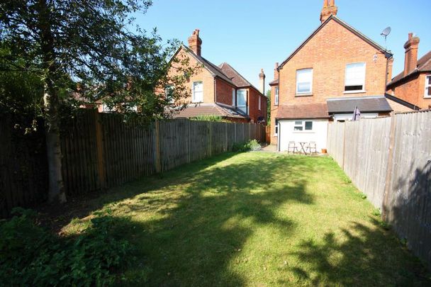 18 William Road, Guildford - 1 bedroomProperty for lettings - Seymours - Photo 1