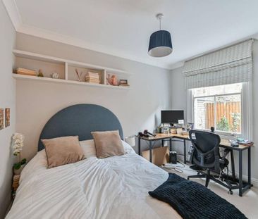 2 bedroom maisonette to rent - Photo 3